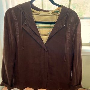 Brown jacket & sleeveless top